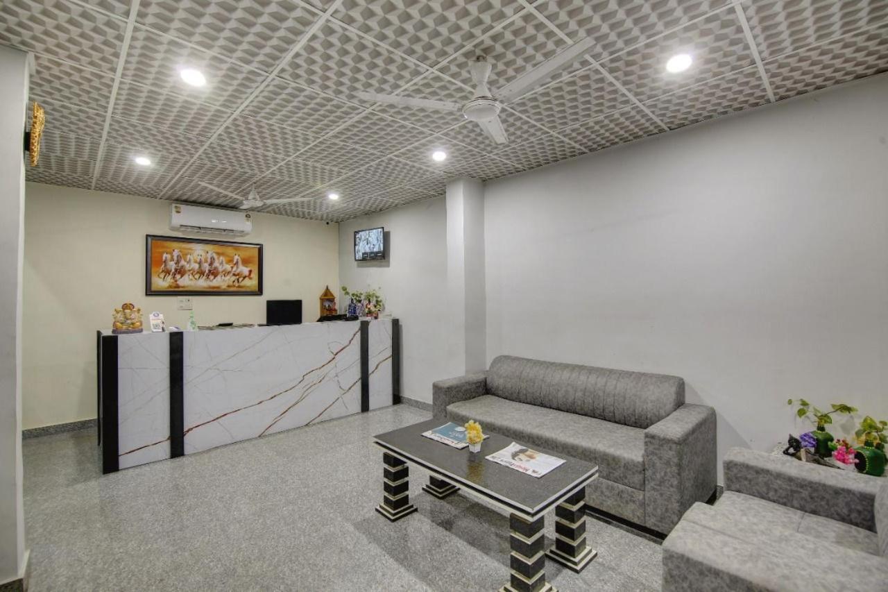 Hotel Premier Noida 135 المظهر الخارجي الصورة